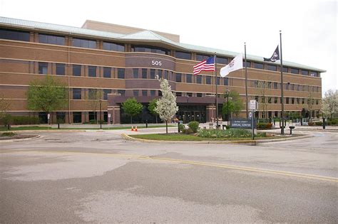 Entrance to the 18th Circuit Judicial Court in Wheaton, Illinois